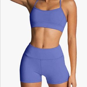 Amazon sports bra & biker shorts workout set. Size medium.